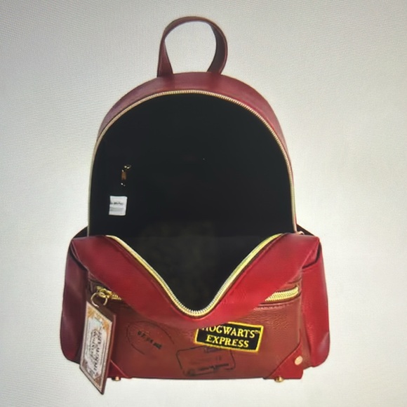 NWOT Harry Potter 9 3/4 mini backpack - Picture 3 of 9